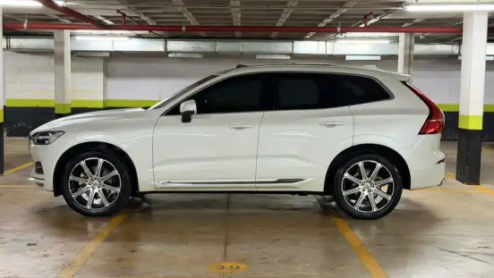 VOLVO-XC60-2018