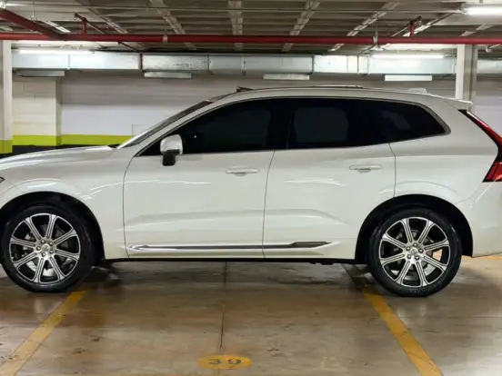 VOLVO-XC60-2.0 T5 GASOLINA INSCRIPTION AWD GEARTRONIC VOLVO-XC60-2018