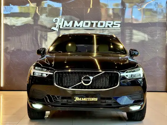 VOLVO-XC60-2.0 T5 GASOLINA MOMENTUM AWD GEARTRONIC VOLVO-XC60-2019