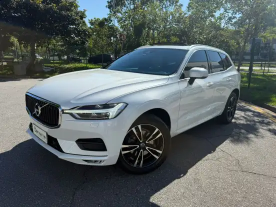 VOLVO-XC60-2019