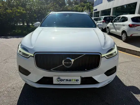 VOLVO-XC60-2.0 T5 GASOLINA MOMENTUM AWD GEARTRONIC VOLVO-XC60-2019