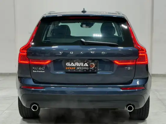 VOLVO-XC60-2.0 T8 HYBRID MOMENTUM AWD GEARTRONIC VOLVO-XC60-2020