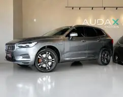 VOLVO XC60 2.0 T8 HYBRID MOMENTUM AWD GEARTRONIC VOLVO XC60 2.0 T8 HYBRID MOMENTUM AWD GEARTRONIC