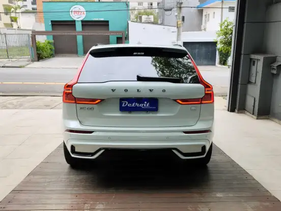 VOLVO-XC60-2.0 T8 RECHARGE ULTIMATE DARK AWD GEARTRONIC VOLVO-XC60-2023