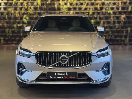 VOLVO-XC60-2024