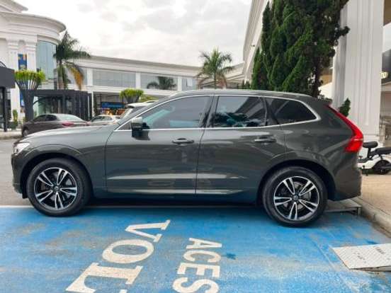 VOLVO-XC60-2.0 D5 DIESEL MOMENTUM AWD GEARTRONIC VOLVO-XC60-2019
