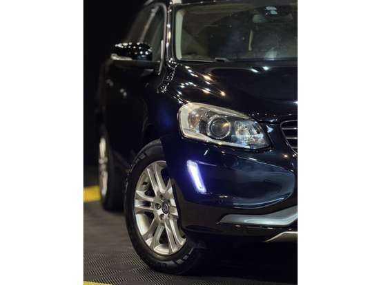 VOLVO-XC60-2013