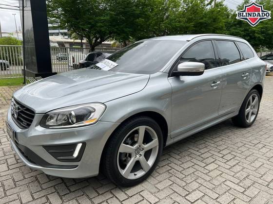 VOLVO XC60 2.0 T5 R DESIGN TURBO GASOLINA 4P AUTOMÁTICO
