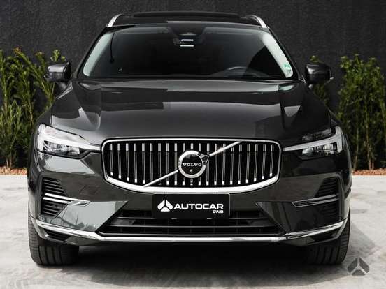 VOLVO-XC60-2021