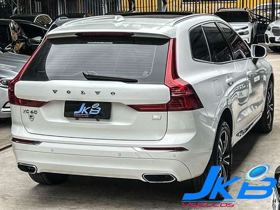 VOLVO-XC60-2.0 T8 HYBRID MOMENTUM AWD GEARTRONIC VOLVO-XC60-2021