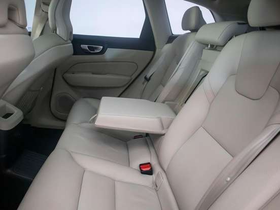 VOLVO-XC60-2.0 T8 RECHARGE PLUS AWD GEARTRONIC VOLVO-XC60-2023