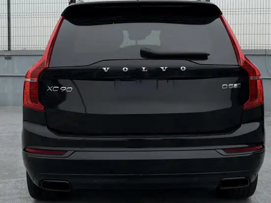 VOLVO-XC90-2.0 D5 DIESEL INSCRIPTION AWD GEARTRONIC VOLVO-XC90-2018