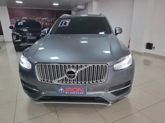 VOLVO-XC90-2016