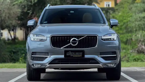 VOLVO-XC90-2017
