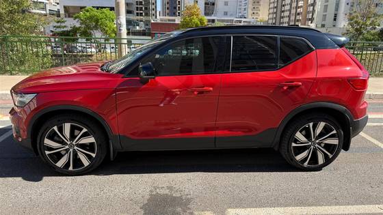 VOLVO XC40 P8 RECHARGE ELECTRIC BEV PURE AWD