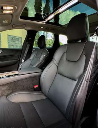 VOLVO-XC60-2.0 T8 PHEV ULTRA DARK AWD GEARTRONIC VOLVO-XC60-2025