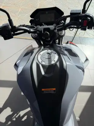 YAMAHA-FZ25 FAZER CONNECTED ABS-2026