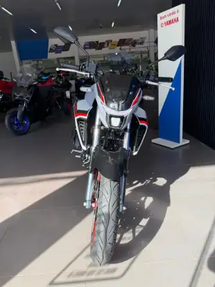 YAMAHA-FZ25 FAZER CONNECTED ABS-2026