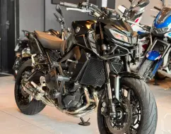 YAMAHA MT-09 YAMAHA MT-09