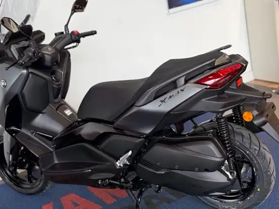 YAMAHA-XMAX 300 CONNECTED ABS YAMAHA-XMAX 300 CONNECTED ABS-2026