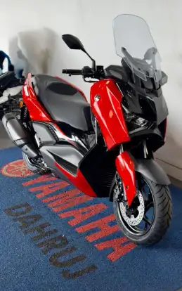 YAMAHA-XMAX 300 CONNECTED ABS YAMAHA-XMAX 300 CONNECTED ABS-2026