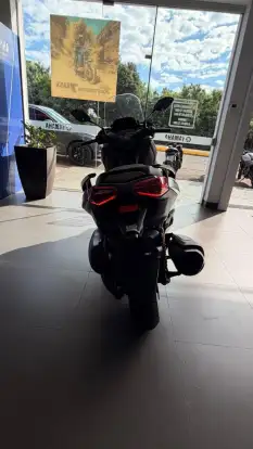 YAMAHA-XMAX 300 CONNECTED ABS YAMAHA-XMAX 300 CONNECTED ABS-2026