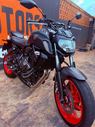 YAMAHA MT-07 ABS 