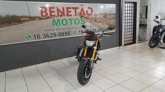 YAMAHA-MT-09 YAMAHA-MT-09-2015
