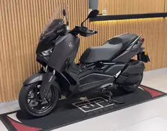 YAMAHA XMAX 300 CONNECTED ABS YAMAHA XMAX 300 CONNECTED ABS