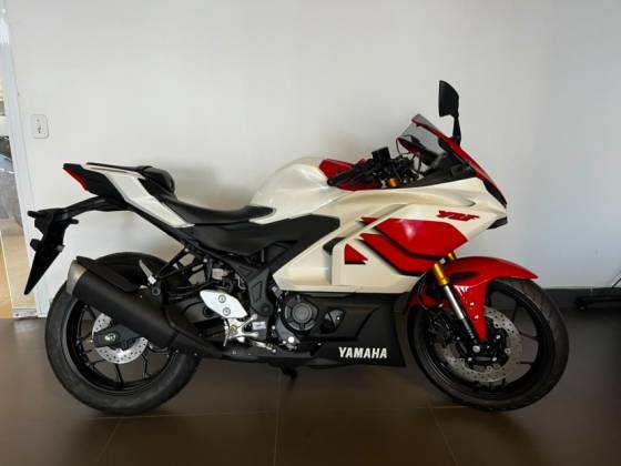 YAMAHA YZF R3 ABS CONNECTED 70th ANNIVERSARY 