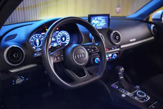 AUDI-A3-2020
