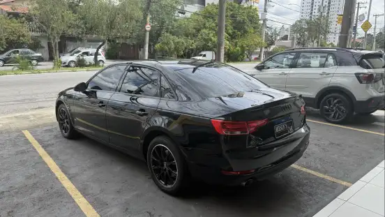 AUDI-A4-2018