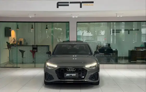 AUDI A4 2.0 TFSI MHEV S LINE S TRONIC