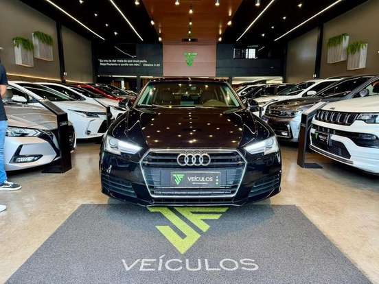 AUDI-A4-2017