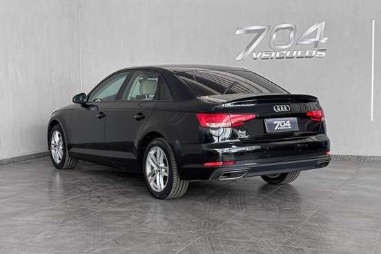 AUDI-A4-2.0 TFSI GASOLINA PRESTIGE S TRONIC AUDI-A4-2019
