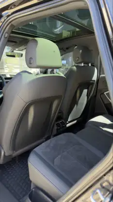 AUDI-Q3-2020