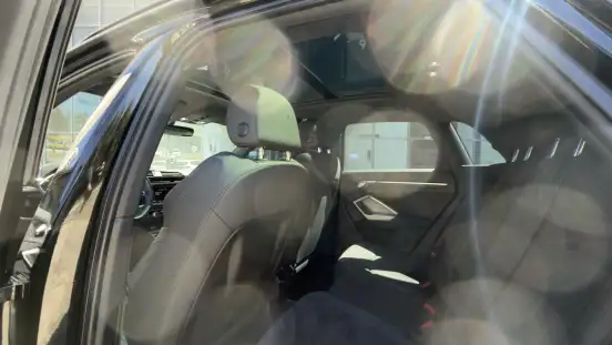 AUDI-Q3-2020