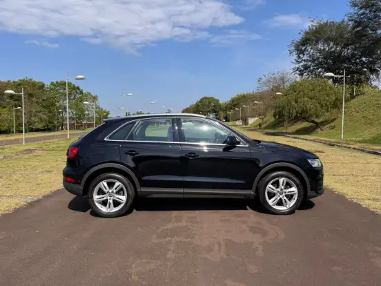 AUDI-Q3-1.4 TFSI AMBIENTE FLEX 4P S TRONIC AUDI-Q3-2017