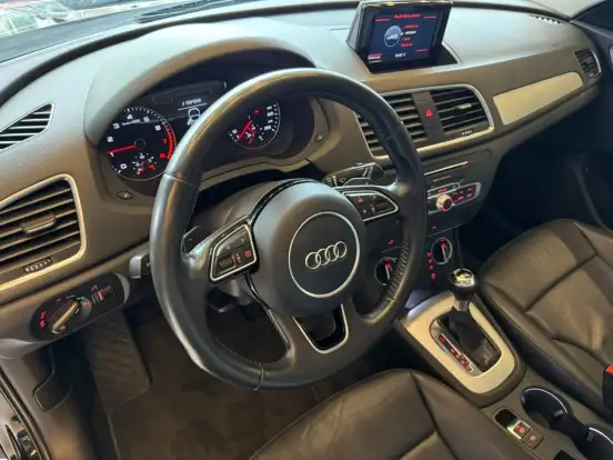 AUDI-Q3-2018