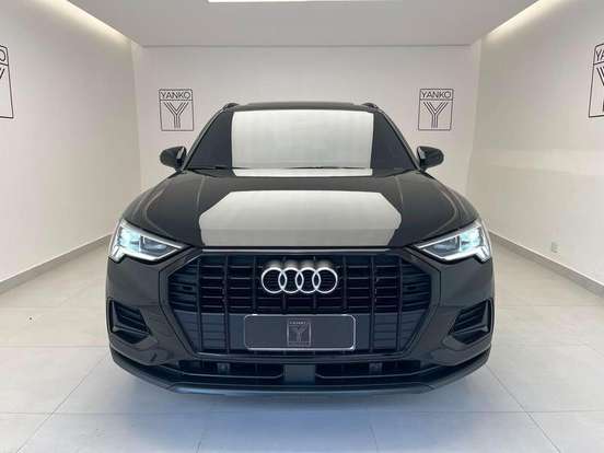 AUDI-Q3-2020