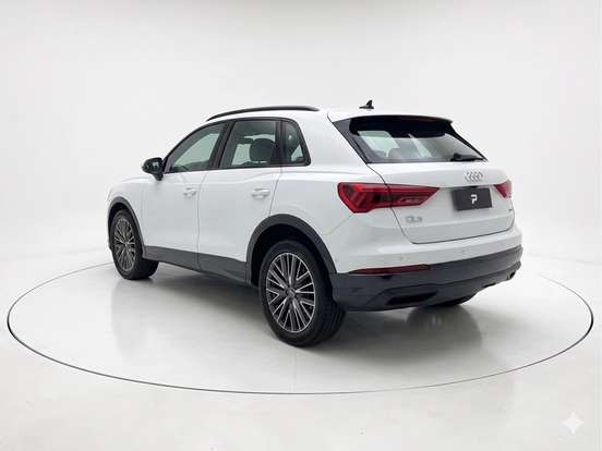 AUDI-Q3-2020