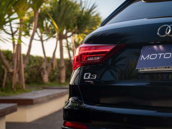 AUDI-Q3-2020