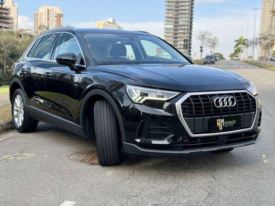 AUDI-Q3-2020