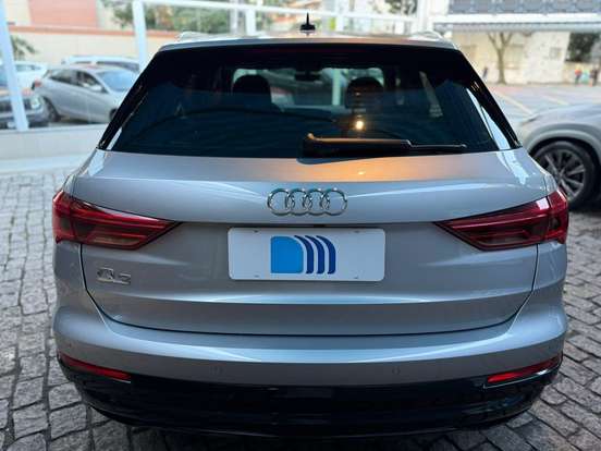 AUDI-Q3-1.4 35 TFSI GASOLINA PRESTIGE PLUS S TRONIC AUDI-Q3-2021