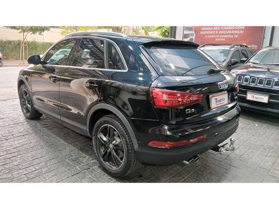 AUDI-Q3-2018