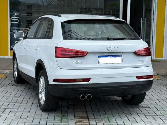 AUDI-Q3-1.4 TFSI AMBIENTE PLUS FLEX 4P S TRONIC AUDI-Q3-2016