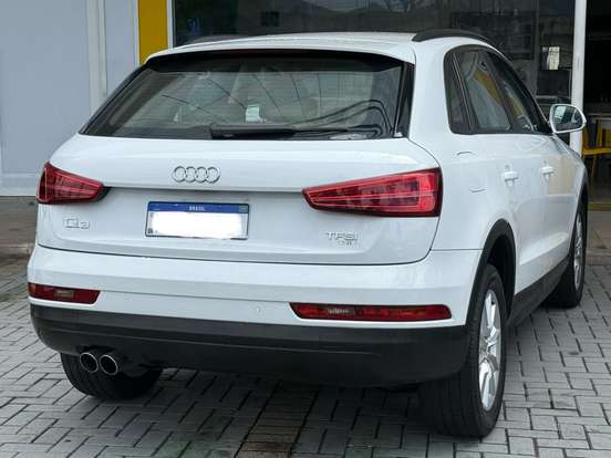 AUDI-Q3-2016