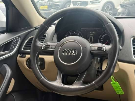 AUDI-Q3-1.4 TFSI AMBIENTE PLUS FLEX 4P S TRONIC AUDI-Q3-2016