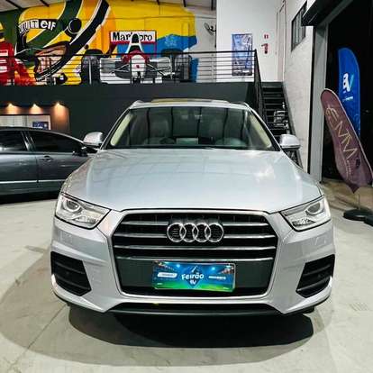 AUDI-Q3-2018