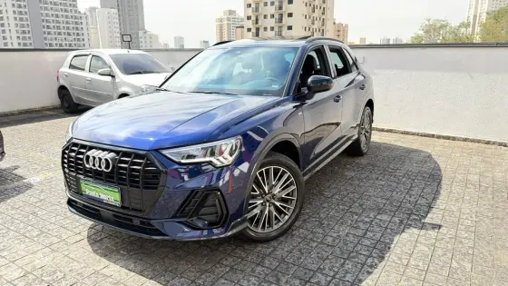 AUDI Q3 2.0 40 TFSI GASOLINA PERFORMANCE BLACK QUATTRO TIPTRONIC